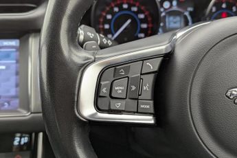 JAGUAR XF 2.0i Portfolio GPF Sportbrake 5dr Petrol Auto Euro 6 (s/s) (250