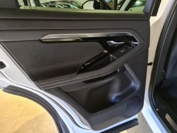 LAND ROVER RANGE ROVER EVOQUE 2.0 D200 MHEV R-Dynamic S SUV 5dr Diesel Auto 4WD Euro 6 (s/s) (