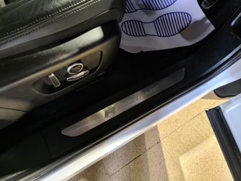 LAND ROVER RANGE ROVER EVOQUE 2.0 D200 MHEV R-Dynamic S SUV 5dr Diesel Auto 4WD Euro 6 (s/s) (