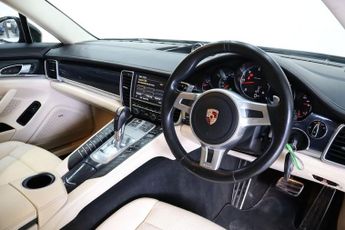 PORSCHE PANAMERA 3.0D V6 Hatchback 5dr Diesel TiptronicS Euro 5 (s/s) (300 ps)