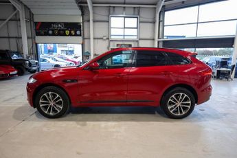 JAGUAR F-PACE 2.0 D180 R-Sport SUV 5dr Diesel Auto AWD Euro 6 (s/s) (180 ps)
