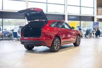 JAGUAR F-PACE 2.0 D180 R-Sport SUV 5dr Diesel Auto AWD Euro 6 (s/s) (180 ps)