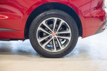 JAGUAR F-PACE 2.0 D180 R-Sport SUV 5dr Diesel Auto AWD Euro 6 (s/s) (180 ps)
