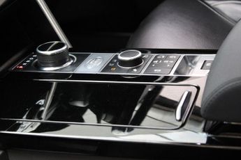 LAND ROVER DISCOVERY 3.0 TD V6 HSE SUV 5dr Diesel Auto 4WD Euro 6 (s/s) (258 ps)