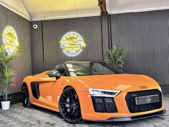 Audi R8 5.2 FSI V10 Plus Spyder 2dr Petrol S Tronic quattro Euro 6 (s/s)