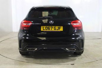 MERCEDES-BENZ A-CLASS 2.1 A200d AMG Line Hatchback 5dr Diesel 7G-DCT Euro 6 (s/s) (136
