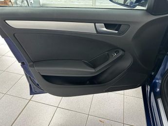 AUDI A4 2.0 TDI ultra SE Technik Saloon 4dr Diesel Manual Euro 6 (s/s) (