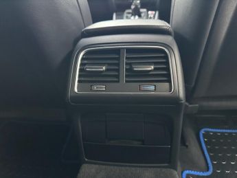 AUDI A4 2.0 TDI ultra SE Technik Saloon 4dr Diesel Manual Euro 6 (s/s) (