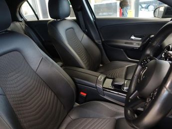 MERCEDES-BENZ A-CLASS 1.5 A180d SE Hatchback 5dr Diesel 7G-DCT Euro 6 (s/s) (116 ps)