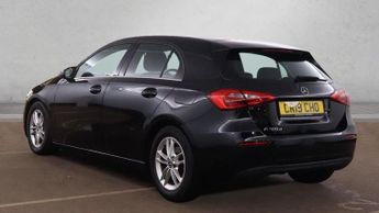 MERCEDES-BENZ A-CLASS 1.5 A180d SE Hatchback 5dr Diesel 7G-DCT Euro 6 (s/s) (116 ps)