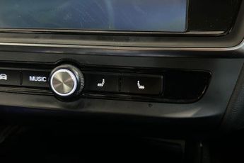 MG 5 52.5kWh Exclusive Estate 5dr Electric Auto (156 ps) Rear Parking