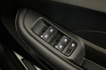 MG MG 5 52.5kWh Exclusive Estate 5dr Electric Auto (156 ps) Rear Parking