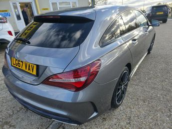 MERCEDES-BENZ CLA 2.1 CLA220d AMG Line Shooting Brake 5dr Diesel 7G-DCT Euro 6 (s/