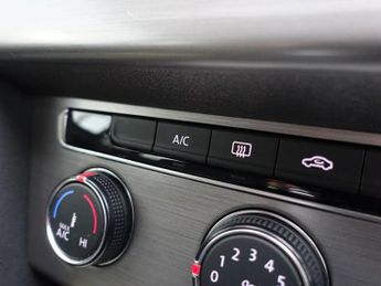 VOLKSWAGEN PASSAT 2.0 TDI BlueMotion Tech S Estate 5dr Diesel DSG Euro 6 (s/s) (15