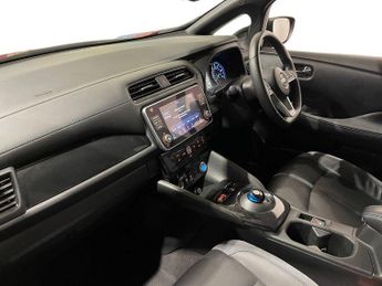 NISSAN LEAF 39kWh Tekna Hatchback 5dr Electric Auto (150 ps)