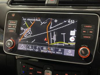 NISSAN LEAF 39kWh Tekna Hatchback 5dr Electric Auto (150 ps)