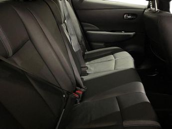 NISSAN LEAF 39kWh Tekna Hatchback 5dr Electric Auto (150 ps)