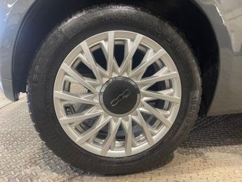 FIAT 500 1.2 Lounge Hatchback 3dr Petrol Dualogic Euro 6 (s/s) (69 bhp)