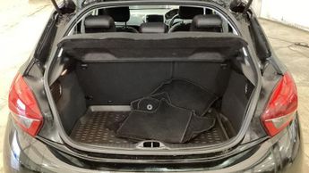 PEUGEOT 208 1.2 PureTech GPF GT Line Hatchback 5dr Petrol EAT Euro 6 (s/s) (