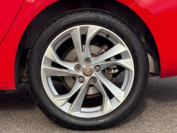 VAUXHALL ASTRA 1.4i Turbo GPF SRi Sports Tourer 5dr Petrol Auto Euro 6 (s/s) (1