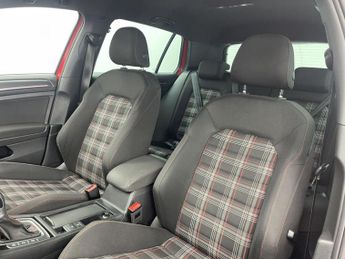 VOLKSWAGEN GOLF 2.0 TSI GPF GTI Performance Hatchback 5dr Petrol DSG Euro 6 (s/s