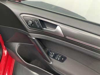 VOLKSWAGEN GOLF 2.0 TSI GPF GTI Performance Hatchback 5dr Petrol DSG Euro 6 (s/s