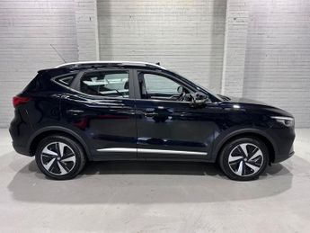 MG MG ZS 72.6kWh Trophy Connect Long Range SUV 5dr Electric Auto (156 ps)