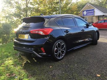 FORD FOCUS 1.0T EcoBoost ST-Line X Hatchback 5dr Petrol Manual Euro 6 (s/s)