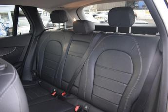 MERCEDES-BENZ GLC 2.0 GLC250 Sport SUV 5dr Petrol G-Tronic+ 4MATIC Euro 6 (s/s) (2