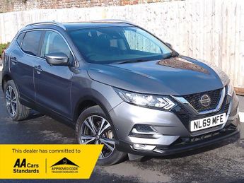 Nissan Qashqai 1.3 DIG-T N-Connecta SUV 5dr Petrol Manual Euro 6 (s/s) (140 ps)