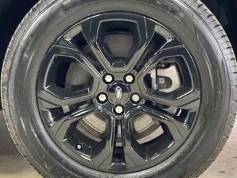 LAND ROVER DISCOVERY SPORT 2.0 D200 MHEV S SUV 5dr Diesel Auto 4WD Euro 6 (s/s) (204 ps)