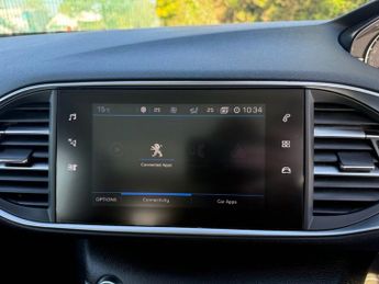 PEUGEOT 308 1.2 PureTech GPF Allure Hatchback 5dr Petrol EAT Euro 6 (s/s) (1