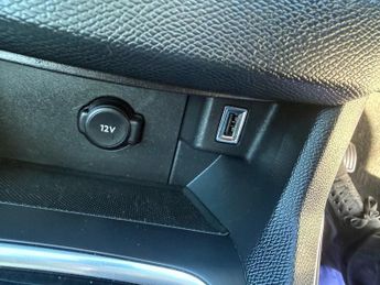 PEUGEOT 308 1.2 PureTech GPF Allure Hatchback 5dr Petrol EAT Euro 6 (s/s) (1