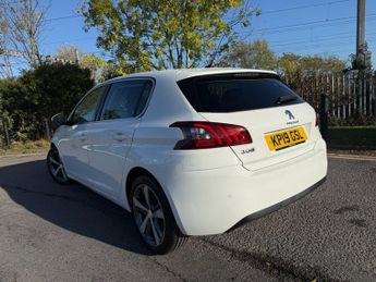 PEUGEOT 308 1.2 PureTech GPF Allure Hatchback 5dr Petrol EAT Euro 6 (s/s) (1