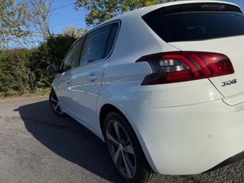 PEUGEOT 308 1.2 PureTech GPF Allure Hatchback 5dr Petrol EAT Euro 6 (s/s) (1