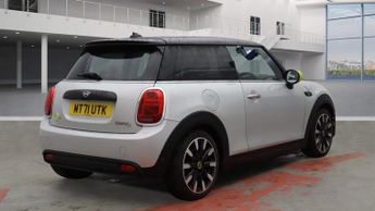 MINI Electric Hatch Cooper SE 32.6kWh Level 3 Hatchback 3dr Electric Auto (184 ps)