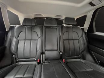 LAND ROVER RANGE ROVER SPORT 2.0 SD4 HSE SUV 5dr Diesel Auto 4WD Euro 6 (s/s) (240 ps)