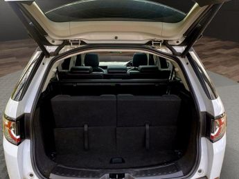 LAND ROVER DISCOVERY SPORT 2.0 TD4 HSE Black SUV 5dr Diesel Auto 4WD Euro 6 (s/s) (180 ps)