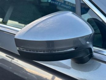 VOLKSWAGEN TIGUAN 1.4 TSI SE Navigation SUV 5dr Petrol DSG 4Motion Euro 6 (s/s) (1