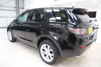 LAND ROVER DISCOVERY SPORT 2.0 TD4 HSE SUV 5dr Diesel Auto 4WD Euro 6 (s/s) (180 ps)