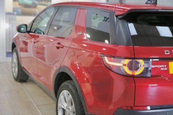 LAND ROVER DISCOVERY SPORT 2.0 TD4 HSE SUV 5dr Diesel Auto 4WD Euro 6 (s/s) (180 ps)