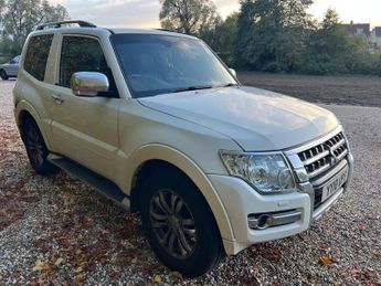 Mitsubishi Shogun 3.2 DI-DC Warrior SUV 3dr Diesel Auto 4WD SWB Euro 6 (187 ps)