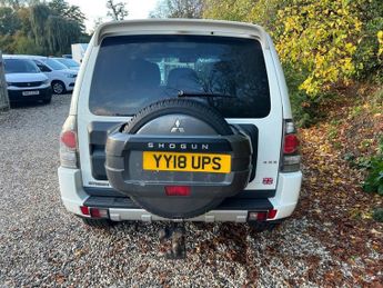 MITSUBISHI SHOGUN 3.2 DI-DC Warrior SUV 3dr Diesel Auto 4WD SWB Euro 6 (187 ps)