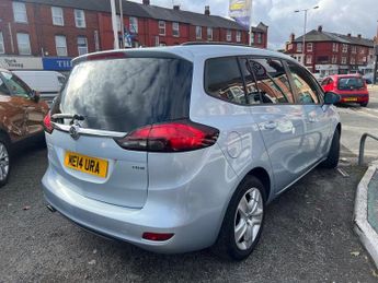 VAUXHALL ZAFIRA TOURER 2.0 CDTi Exclusiv MPV 5dr Diesel Auto Euro 5 (165 ps)