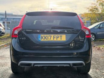 VOLVO V60 CROSS COUNTRY 2.4 D4 Lux Nav Estate 5dr Diesel Auto AWD Euro 6 (s/s) (190 ps)