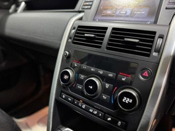 LAND ROVER DISCOVERY SPORT 2.0 TD4 HSE SUV 5dr Diesel Auto 4WD Euro 6 (s/s) (180 ps)