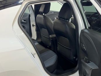 VAUXHALL Corsa Electric 50kWh Elite Nav Premium Hatchback 5dr Electric Auto (7.4Kw Charg