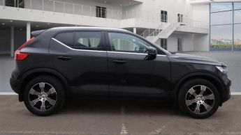 VOLVO XC40 2.0 T4 Inscription SUV 5dr Petrol Auto AWD Euro 6 (s/s) (190 ps)