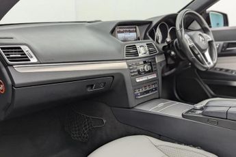 MERCEDES-BENZ E-CLASS 2.1 E220 CDI AMG Sport Cabriolet 2dr Diesel G-Tronic+ Euro 5 (s/