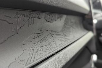 VOLVO XC40 Recharge 69kWh Plus SUV 5dr Electric Auto (231 ps)